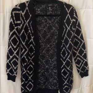 Black and white detailed long cardigan